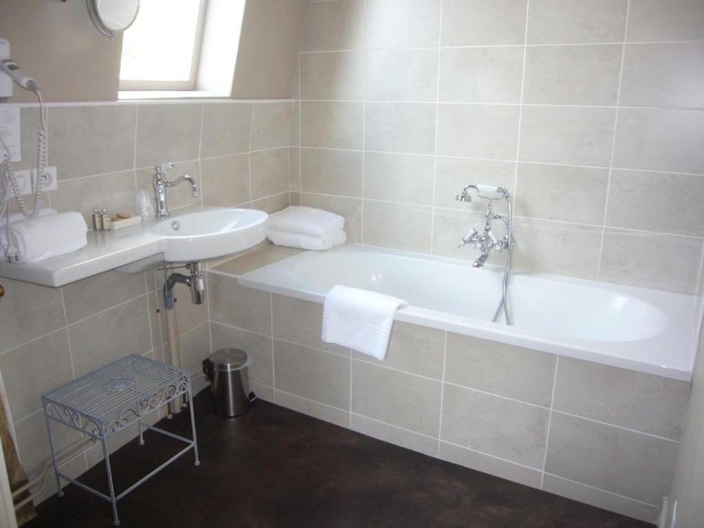 La Dixmeresse Restigné Habitación foto